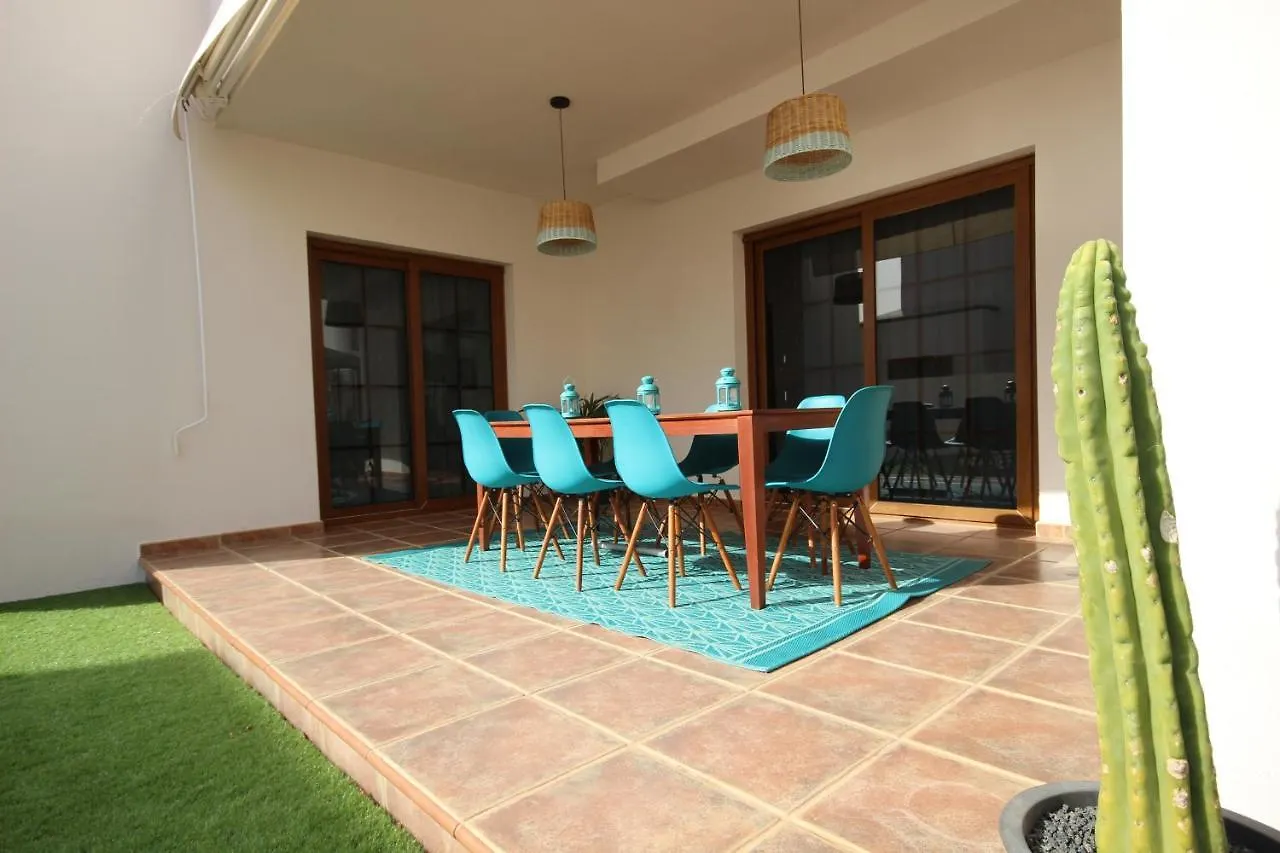 Villa Las Caletas Del Mar - Heated Pool Costa Teguise Holiday home
